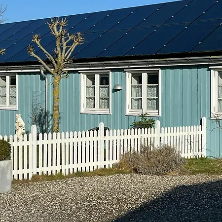 度假居 House In Peaceful Surroundings 150 M To The Water *